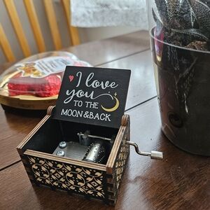 ​New Valentine’s Music Box - "To the Moon & Back" 🌙❤️